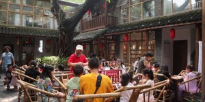 “传承非遗·喜迎国庆” 用非物质文化遗产——“成都面娃娃”做一面五星红旗